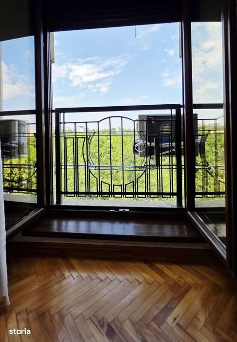 Inchiriere 2 camere Unirii vedere Parc Izvor renovat 2026