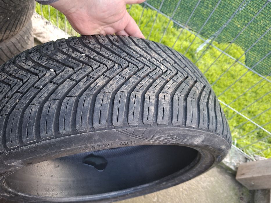 Continental AllSeasonContact XL 215/40 R18 89W
Continental AllSeasonContact XL 215/