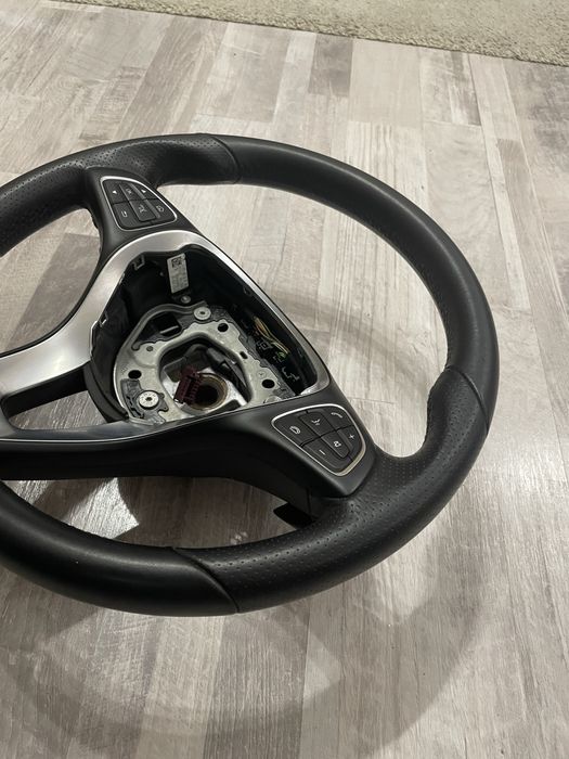 Mercedes волани с пера за w205 w166 w122 - без забележки