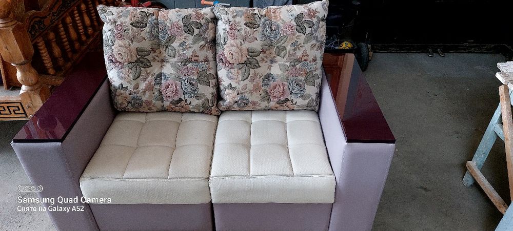 Мини диван в отличном состоянии