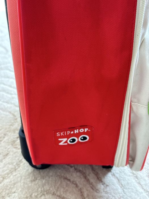 Детский чемодан skip hop