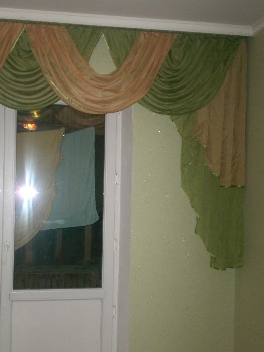 Продам ламбрекенов,