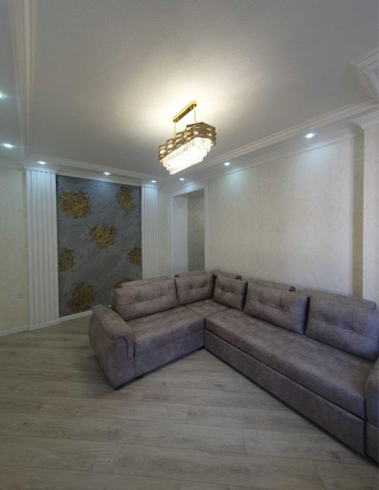 Мегапланет Юнсобод Шахристон метро ёнида квартира