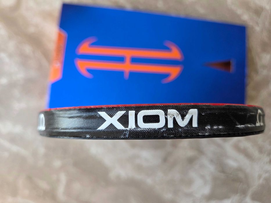 Дърво XIOM Hugo ALX Pro с тензорни гуми Xiom Vega Europe и Vega Elite