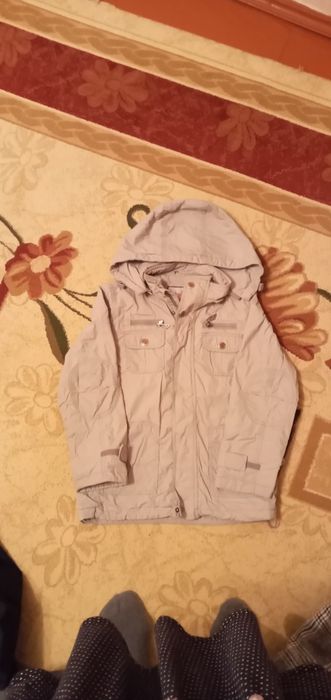 Куртка, жилетка на осень