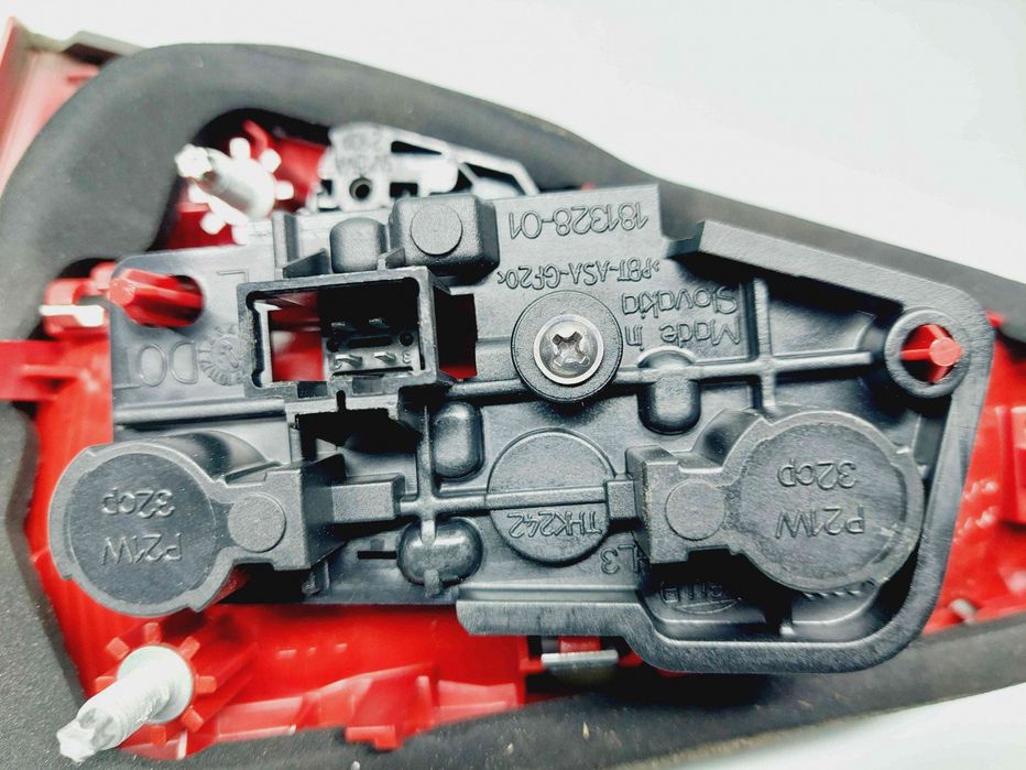Stop haion stanga Audi A4 (8K2, B8.5) Facelift [Fabr 2008-2015] 8K594