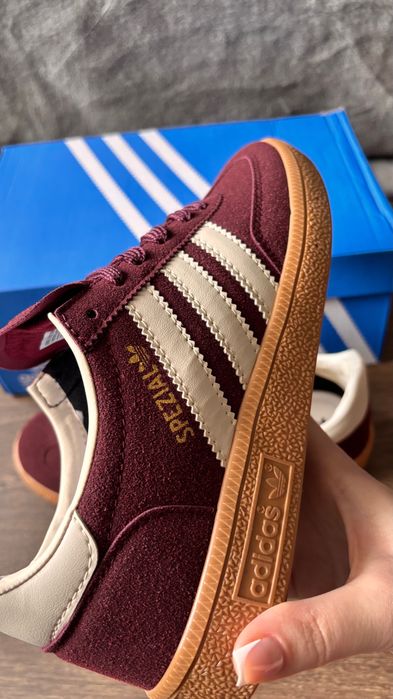 Adidas Handball SPEZIAL bordaux нови