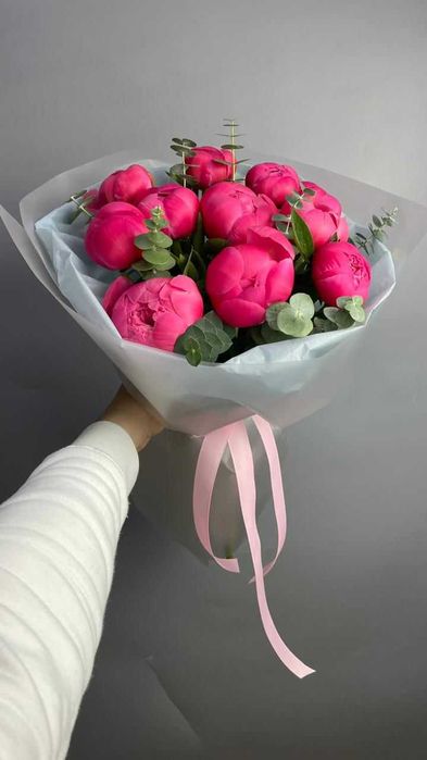 Розы пионы цветы букеты сирень