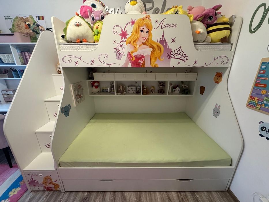 Vand pat suprapus copii