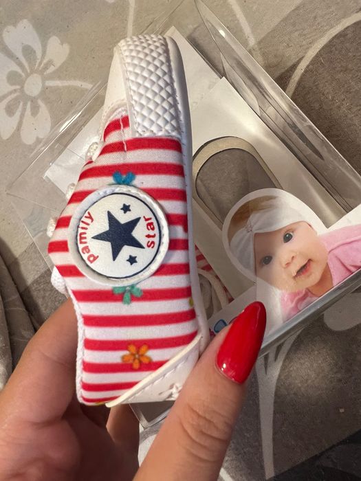 Бебешки буйки нови