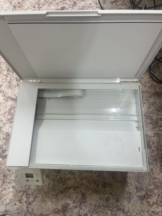 Продам принтер HP 3в1