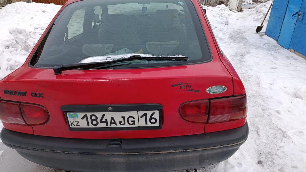 Продам ford escort