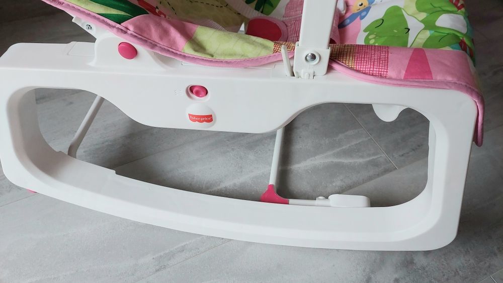 Вибриращ шезлонг Fisher Price