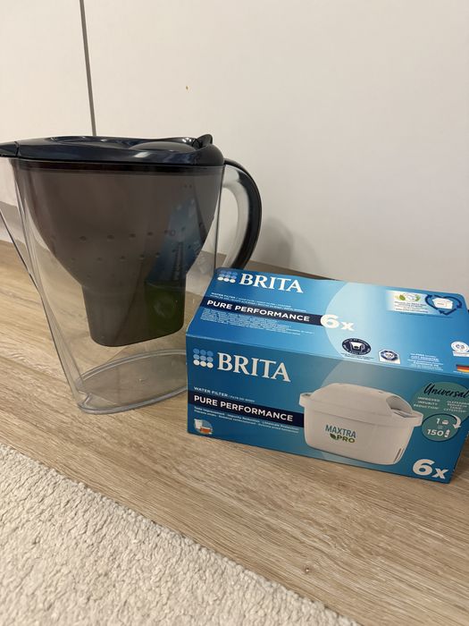 Cana Brita 2.4L + 5 filtre sigilate