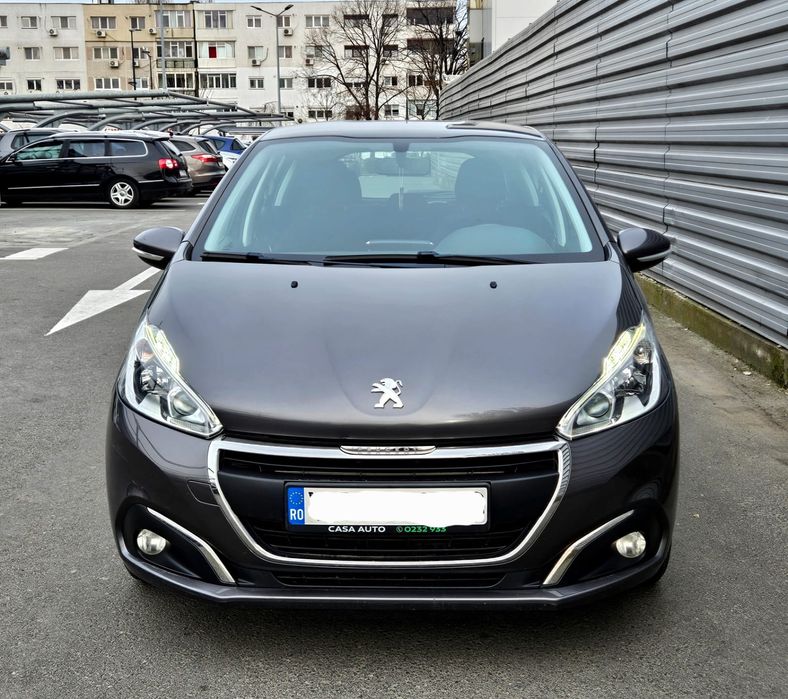 Peugeot 208/ 1.2i / 08.2019/
