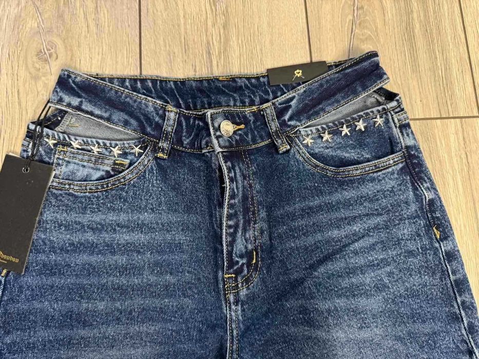 Продавам  летни дънки с капси