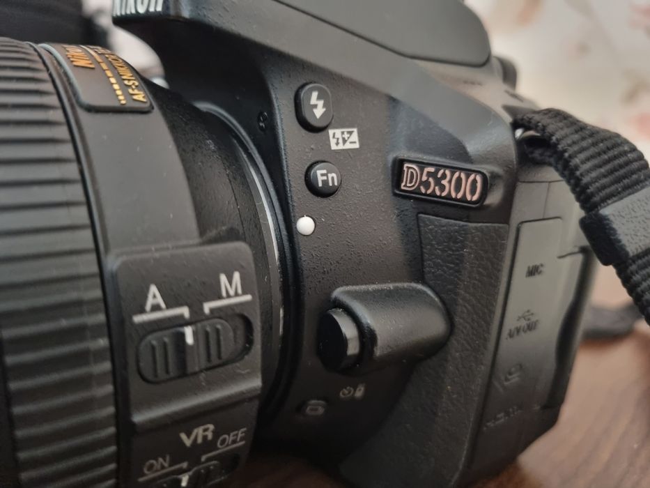 Фотоапарат Nikon D5300