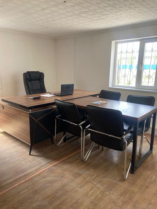 Стол руководителья, Офисный мебель.