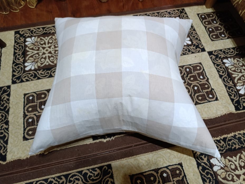 Продаются шерстяные одеяла и пуховые подушки