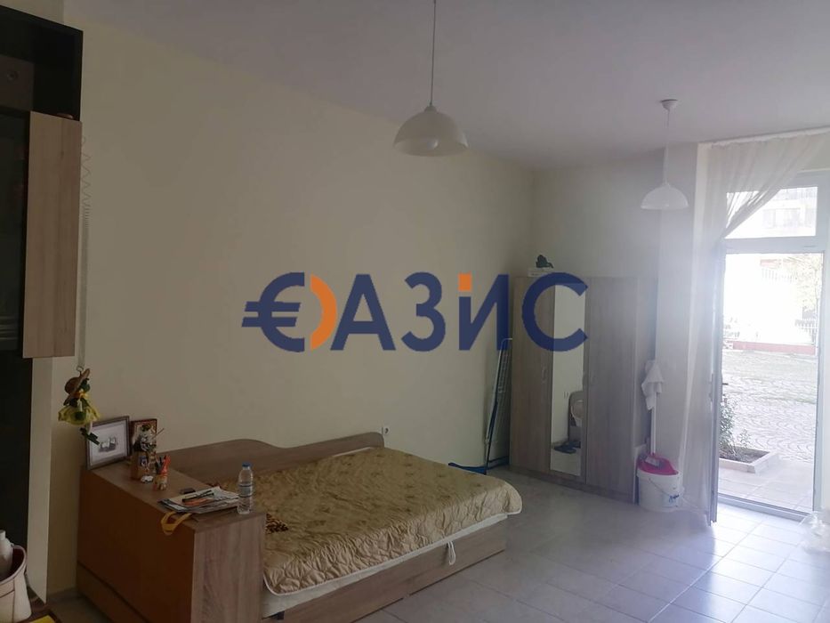 Продава се Едностаен апартамент в Поморие - 34 кв.м за 1118 €/кв.м - Снимка #2