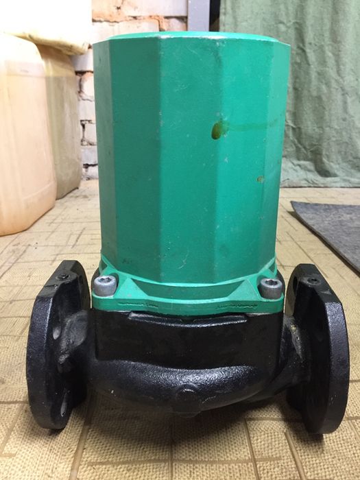 Продам циркуляционный насос Wilo