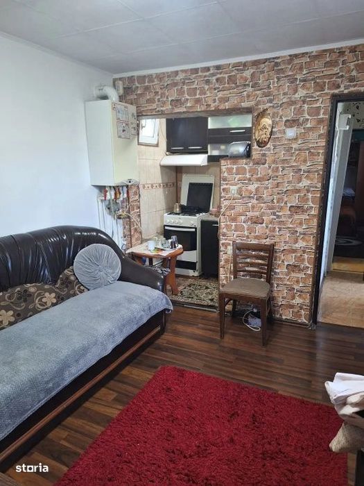 Apartament 2 camere, 33 mp, zona Bariera Valcii