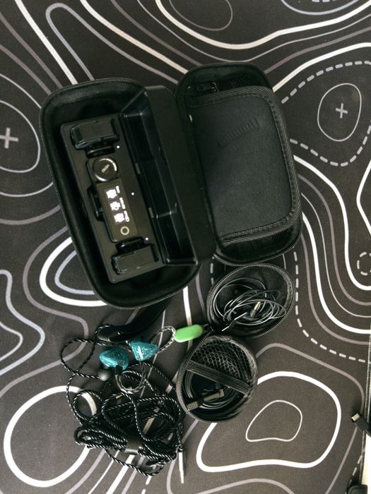 Петлички Hollyland Lark Max