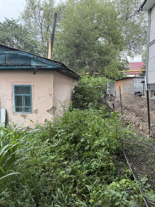 Продам участок 4 соток с времянкой