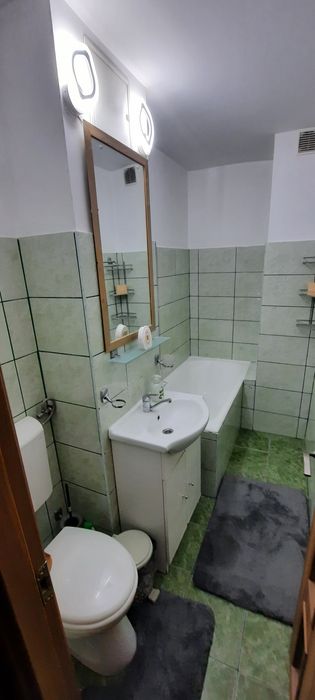 Inchiriez apartamernt cu 1 camera in Cluj.
