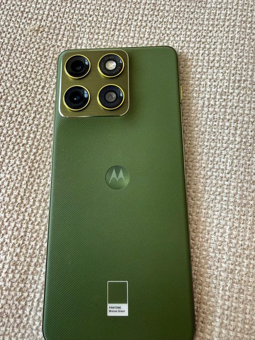 Motorola Edge 70 Bronze