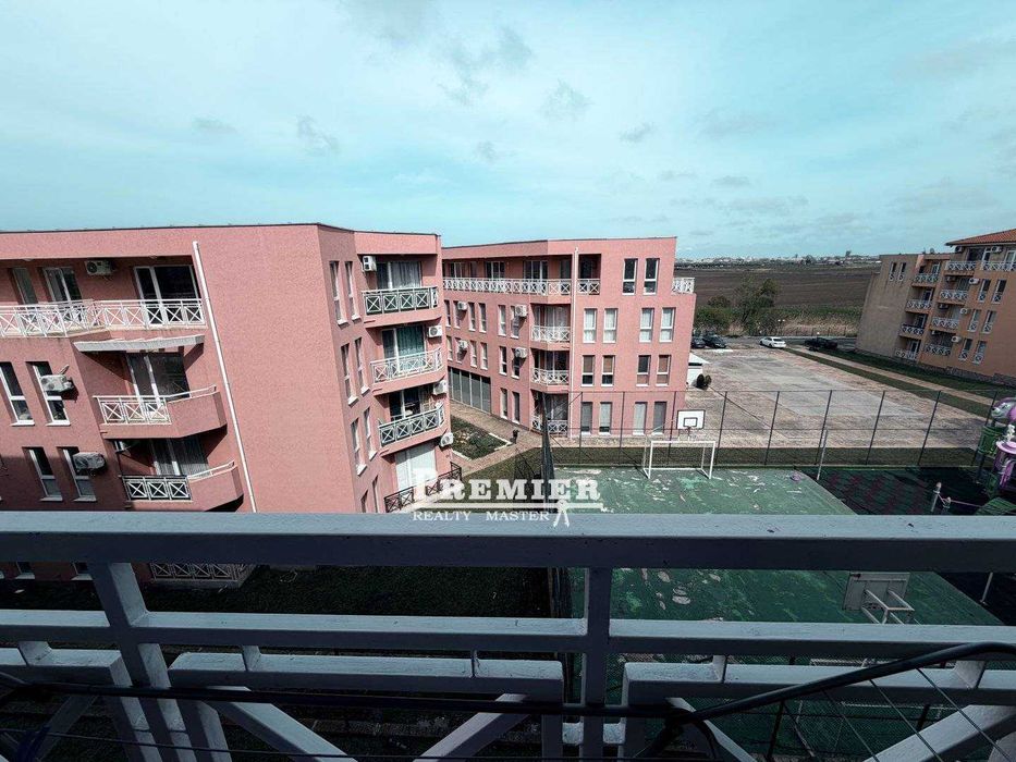 Продава се Двустаен апартамент в к.к. Слънчев бряг - 40 кв.м за 612 €/кв.м - Снимка #3