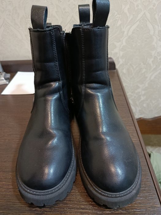 Сапоги черные с мехом