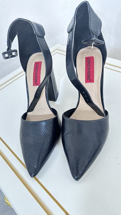 Туфли женские оригинал