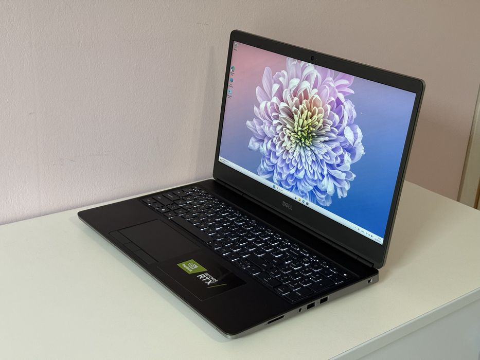 15.6’Full HD IPS 500nits/RTX A3000 6GB/Core i9-11950H/Dell Precision 7560/32GB DDR4/512GB SSD