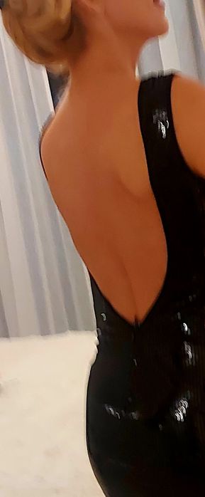 Rochie BBY sexy neagra cu paiete