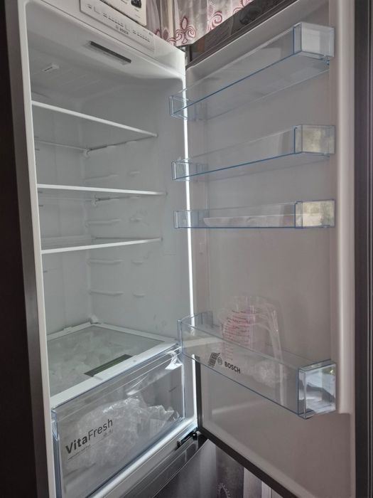 Холодильник Bosch KGN39UL316 Новый.