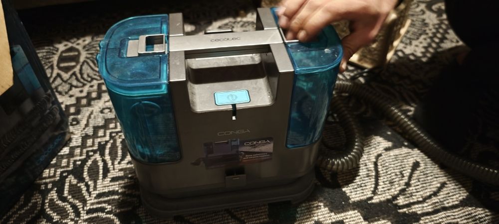 Прахосмукачка за килими Cecotec