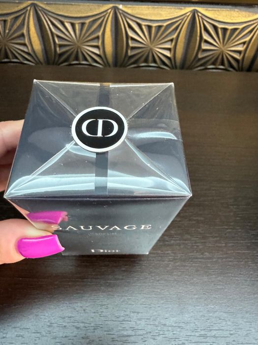DIOR Sauvage PARFUM 60ml, nou, sigilat, 100% original, verificare pers