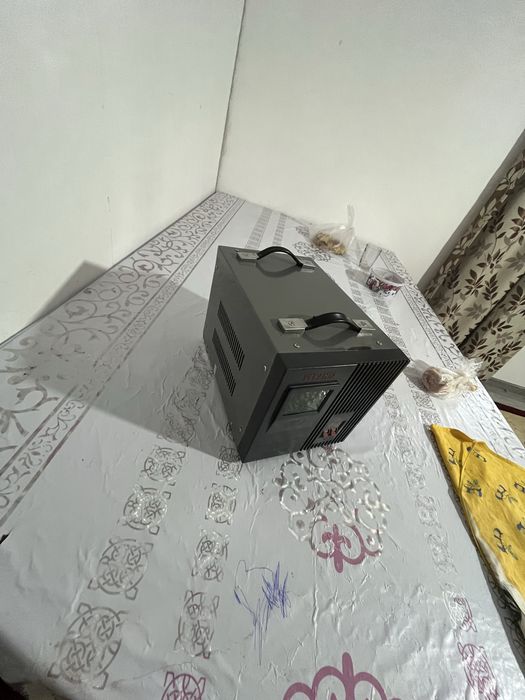 Стабилизатор 5квт Ресанта