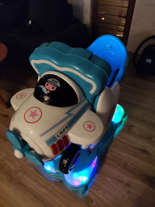 Съвместен бизнес/Детски Клатушки / Модел 2024г. със монитор.