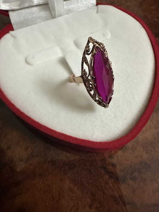 Тилла узук “лодка”