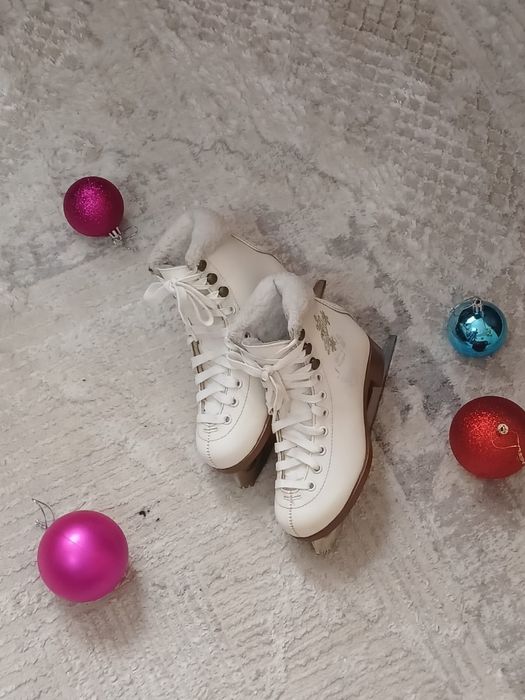коньки детские 31р для девочек,производство Чехия фирма Nicol Botas