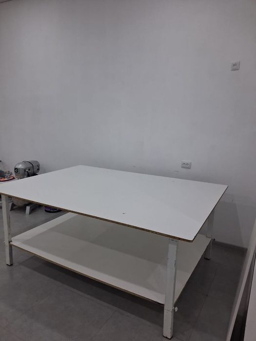 Стол  для разных работ