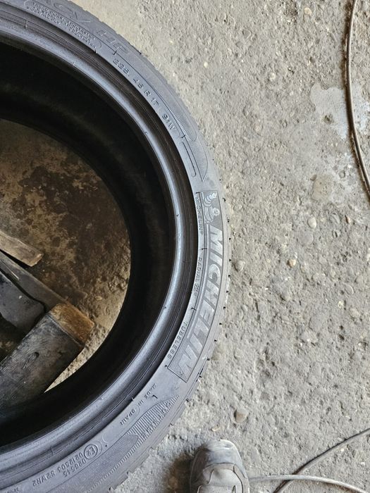2 anvelope vara 225 45 17 Michelin
