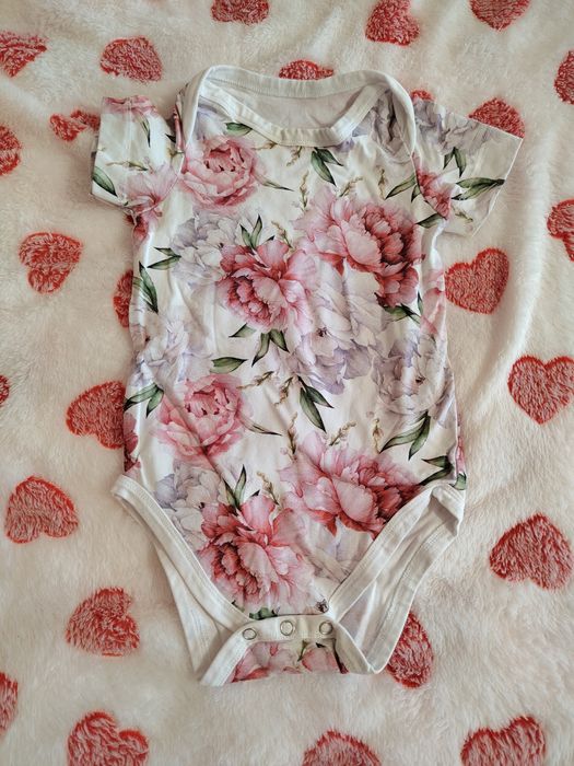 Продам бодики красивые