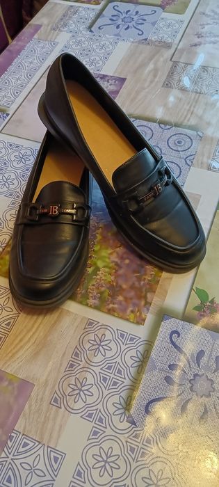 Лоферы женские раз. 40