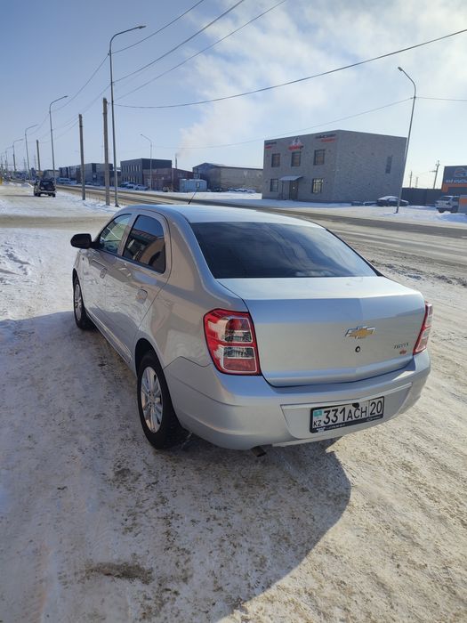 Продам Шевроле кобальт