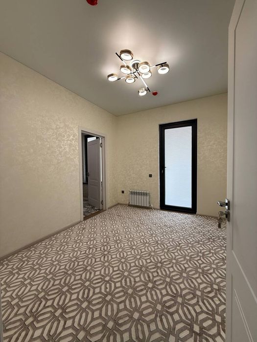 Срочно продается 1х комнатная ЖК Ассалом Сохил  Golden House Узбум