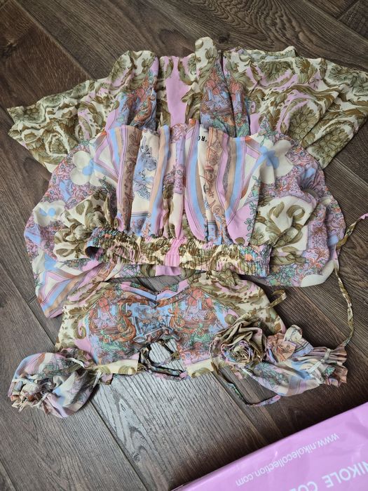 Комплекти Nicole collection и Amia