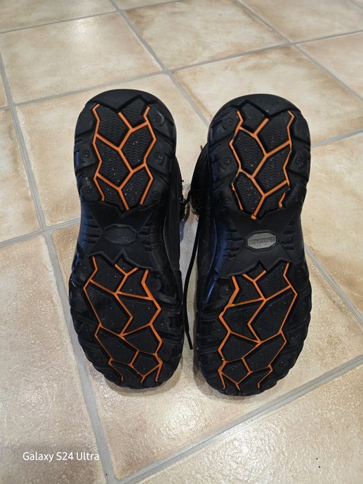 Зимни обувки STONEKIT